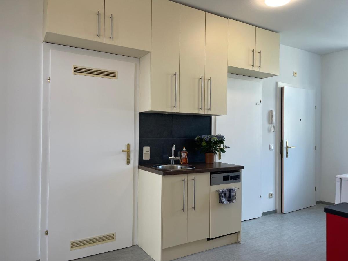 Peaceful Apartment For 4 Відень Екстер'єр фото